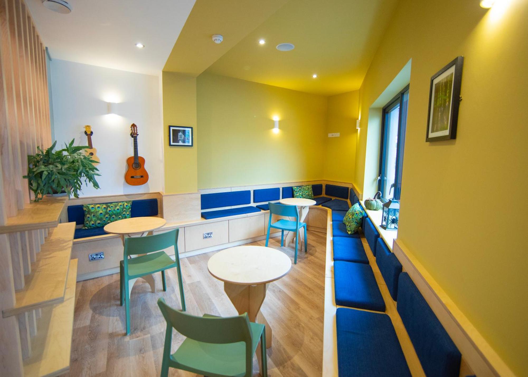 בלינה Heyday Hostel Ballina מראה חיצוני תמונה