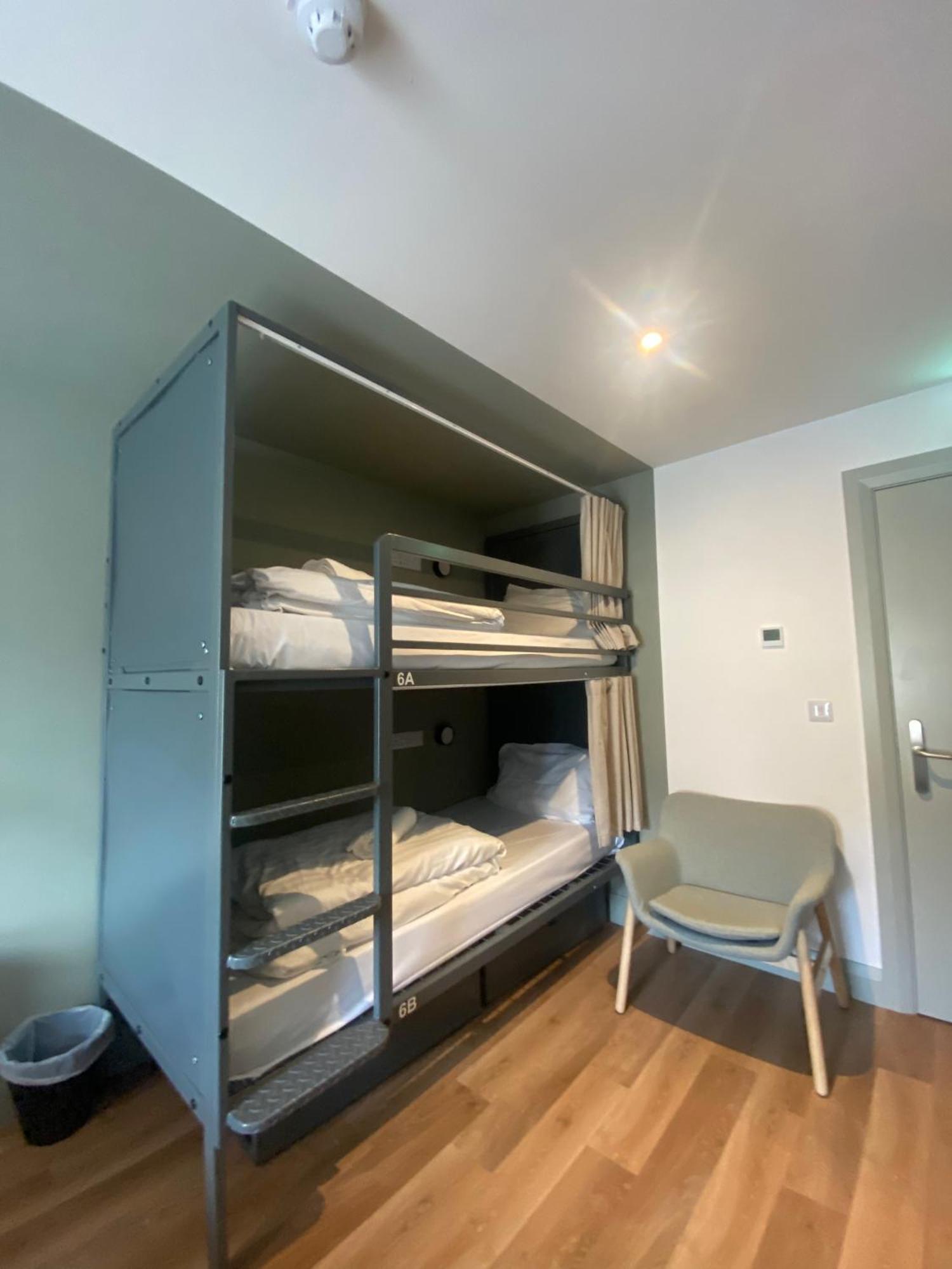בלינה Heyday Hostel Ballina מראה חיצוני תמונה
