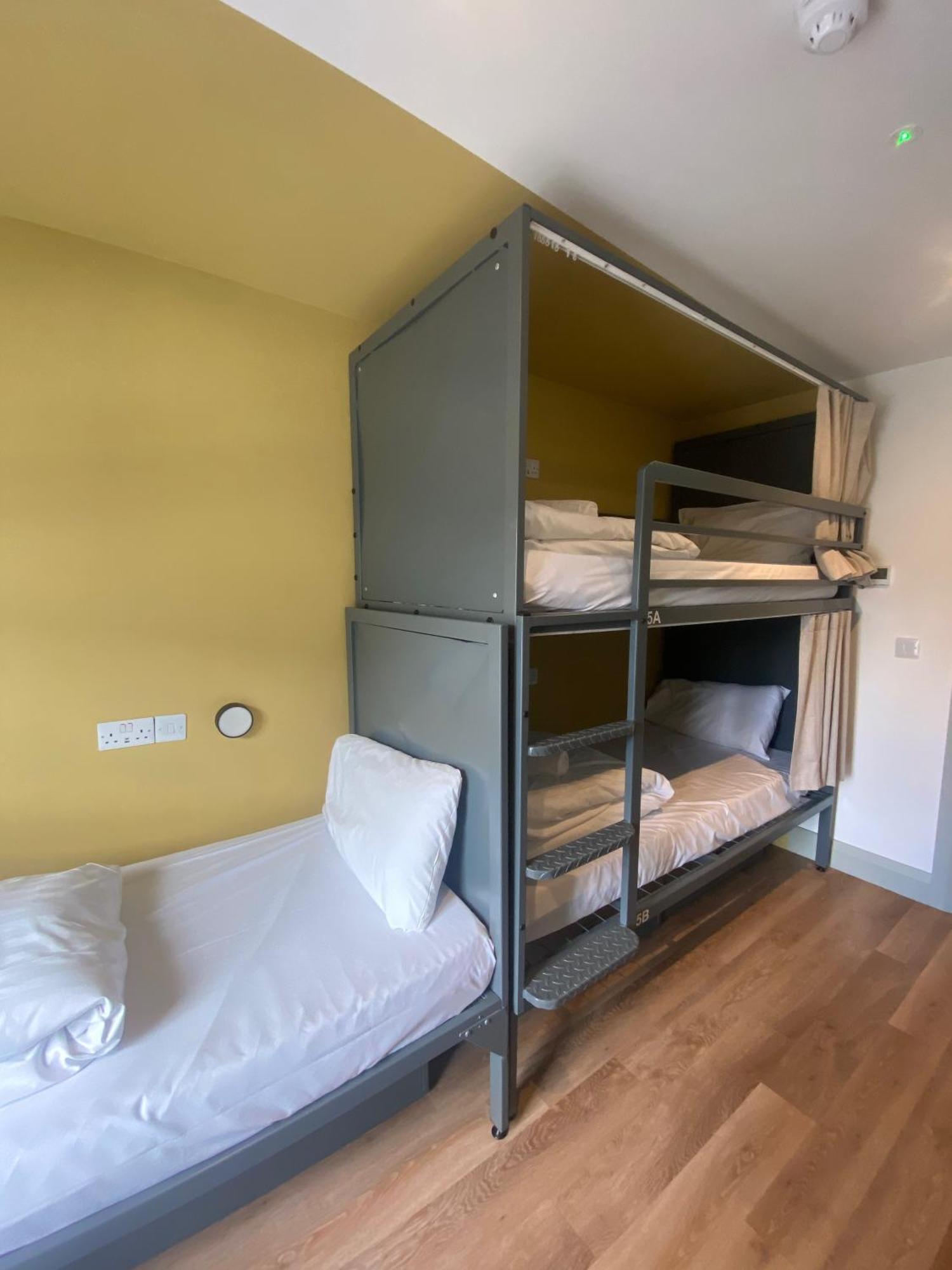בלינה Heyday Hostel Ballina מראה חיצוני תמונה