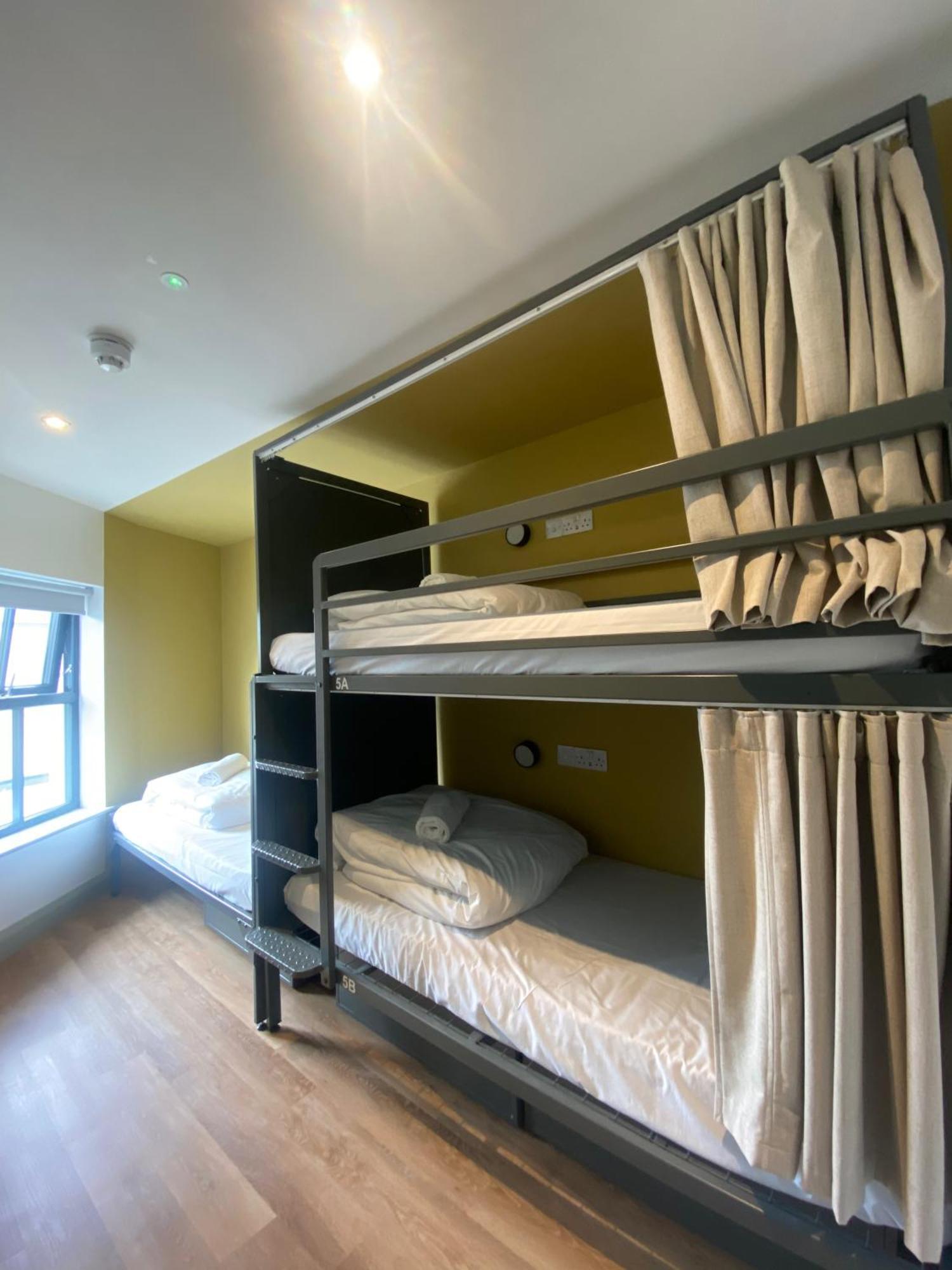 בלינה Heyday Hostel Ballina מראה חיצוני תמונה