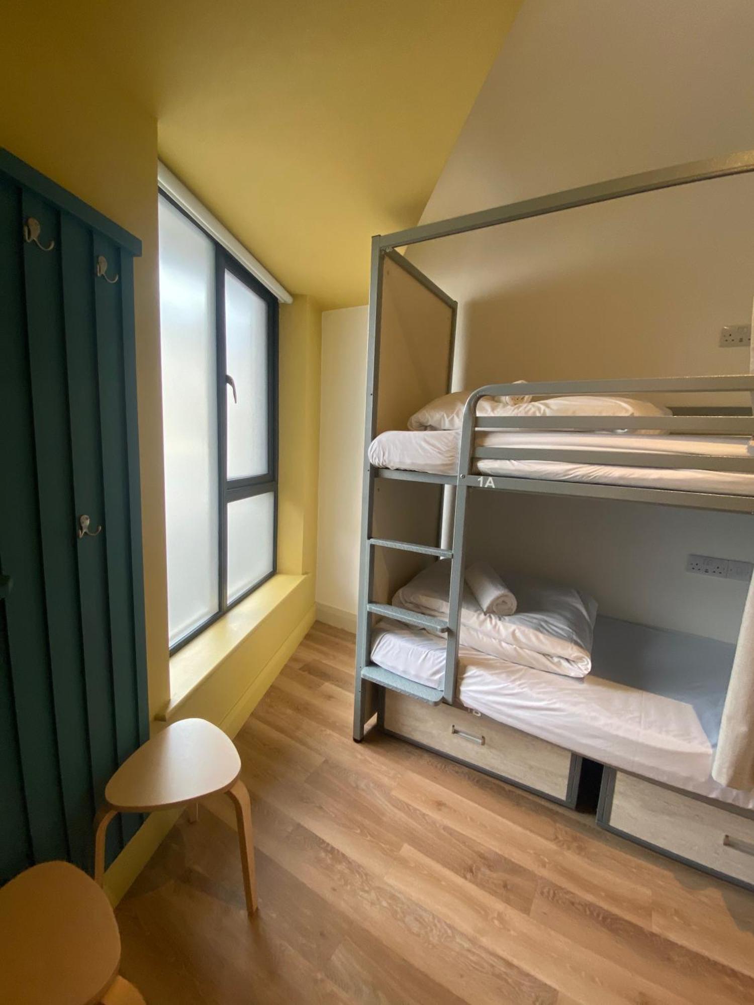 בלינה Heyday Hostel Ballina מראה חיצוני תמונה
